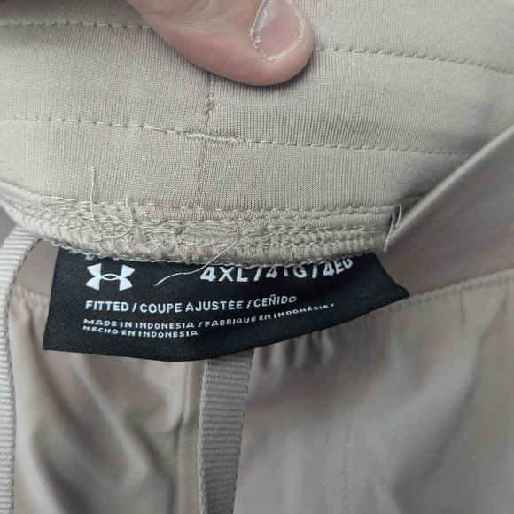 UNDER ARMOUR Fitted Active Pants Size 4XL Beige Color With Pockets - Picture 7 of 11
